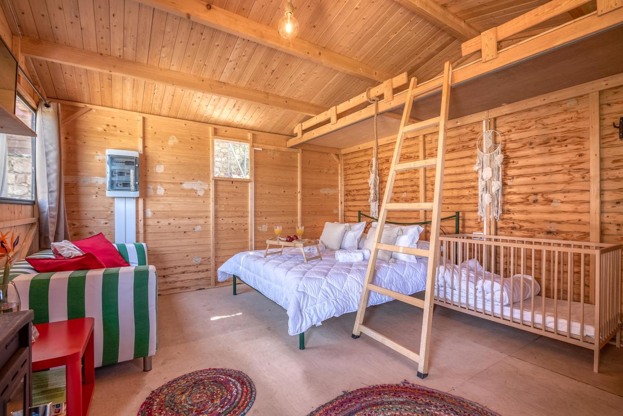 Wooden House Apartments Kalathenai 外观 照片