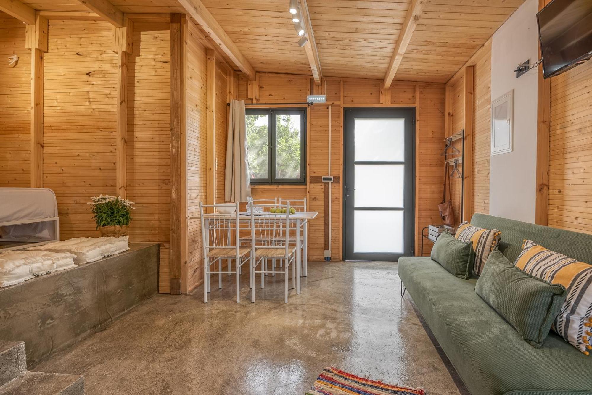 Wooden House Apartments Kalathenai 外观 照片